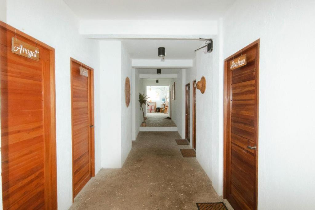 Hannah Hotel Balabag  Ngoại thất bức ảnh