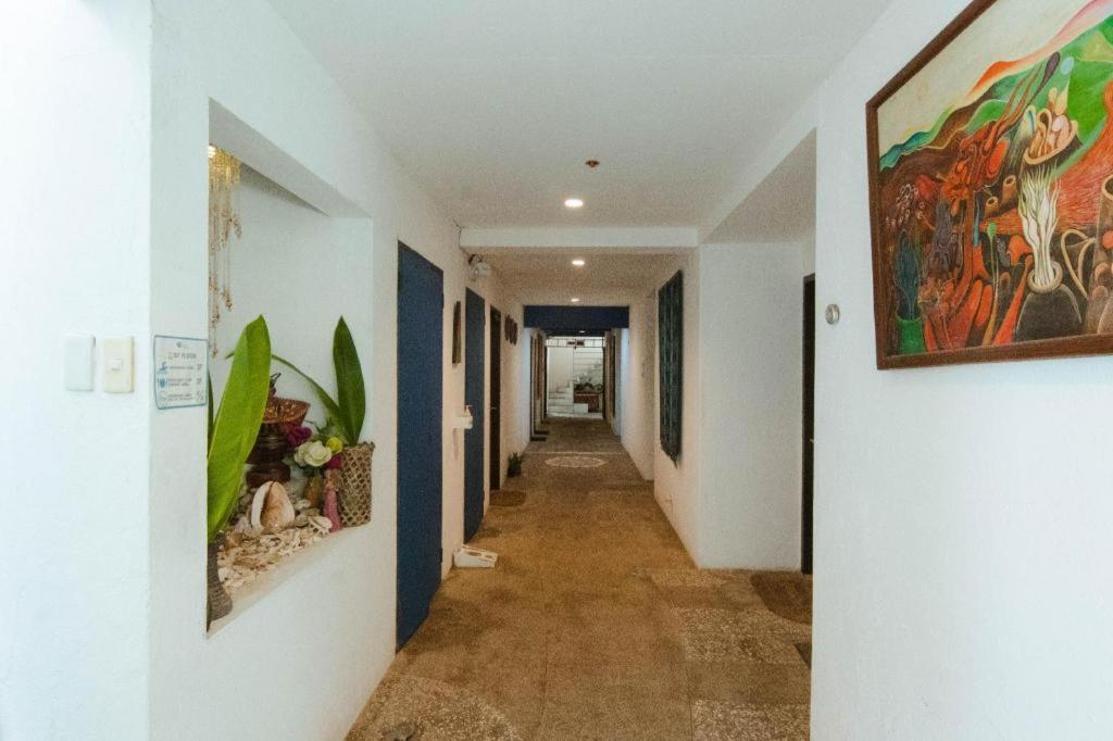 Hannah Hotel Balabag  Ngoại thất bức ảnh