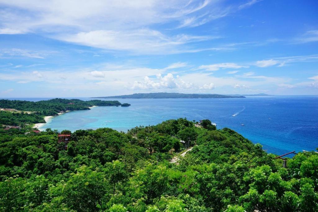 Hannah Hotel Balabag  Ngoại thất bức ảnh