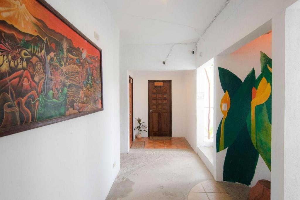 Hannah Hotel Balabag  Ngoại thất bức ảnh
