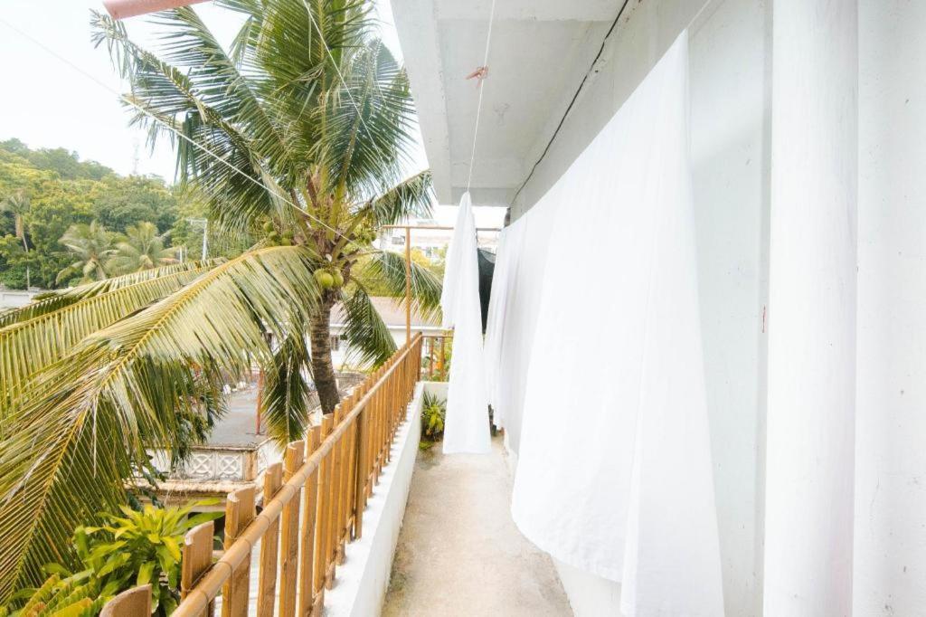 Hannah Hotel Balabag  Ngoại thất bức ảnh
